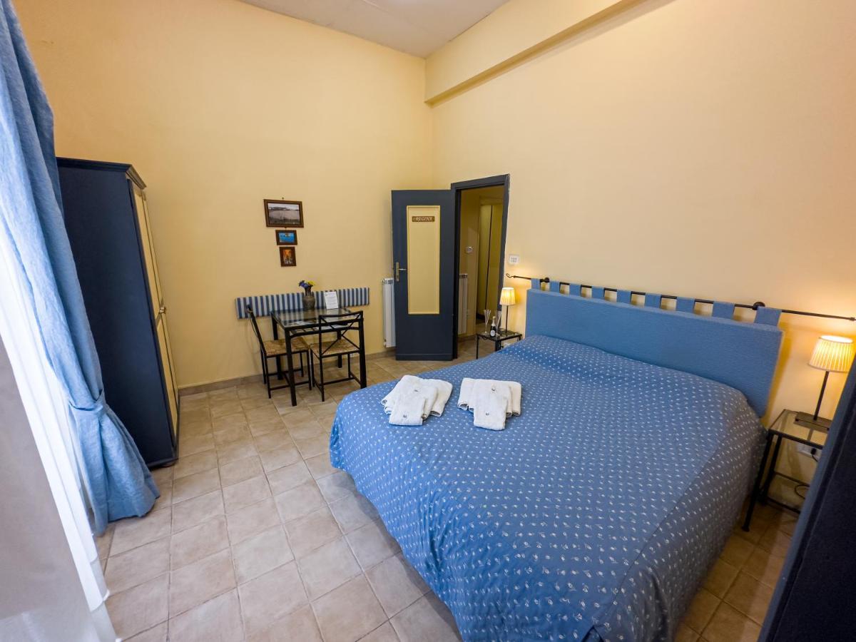 Monteoliveto Bed & Breakfast Наполи Екстериор снимка