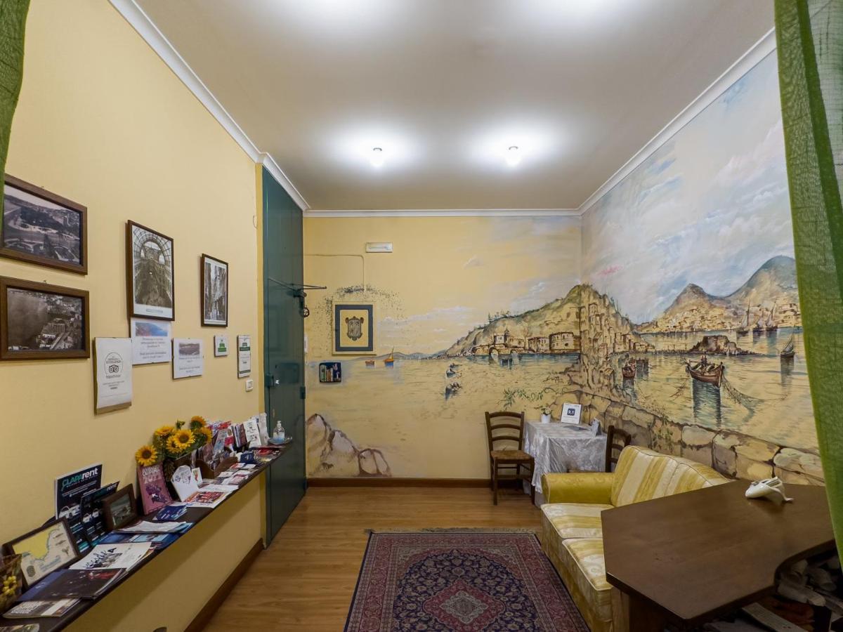 Monteoliveto Bed & Breakfast Наполи Екстериор снимка