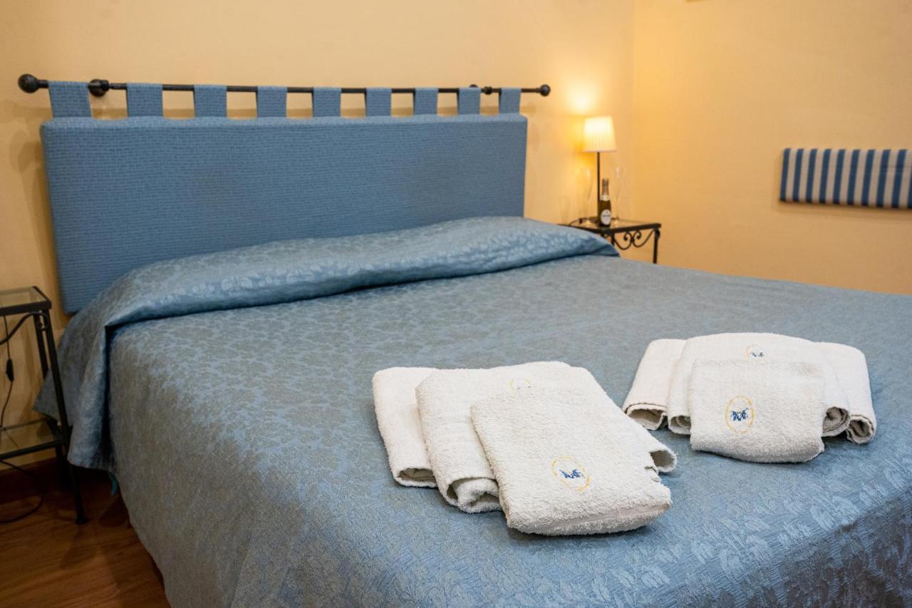 Monteoliveto Bed & Breakfast Наполи Екстериор снимка