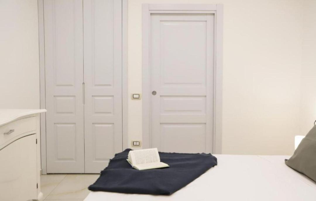 Monteoliveto Bed & Breakfast Наполи Екстериор снимка