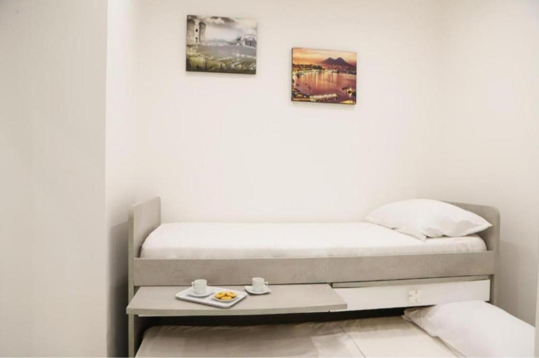 Monteoliveto Bed & Breakfast Наполи Екстериор снимка